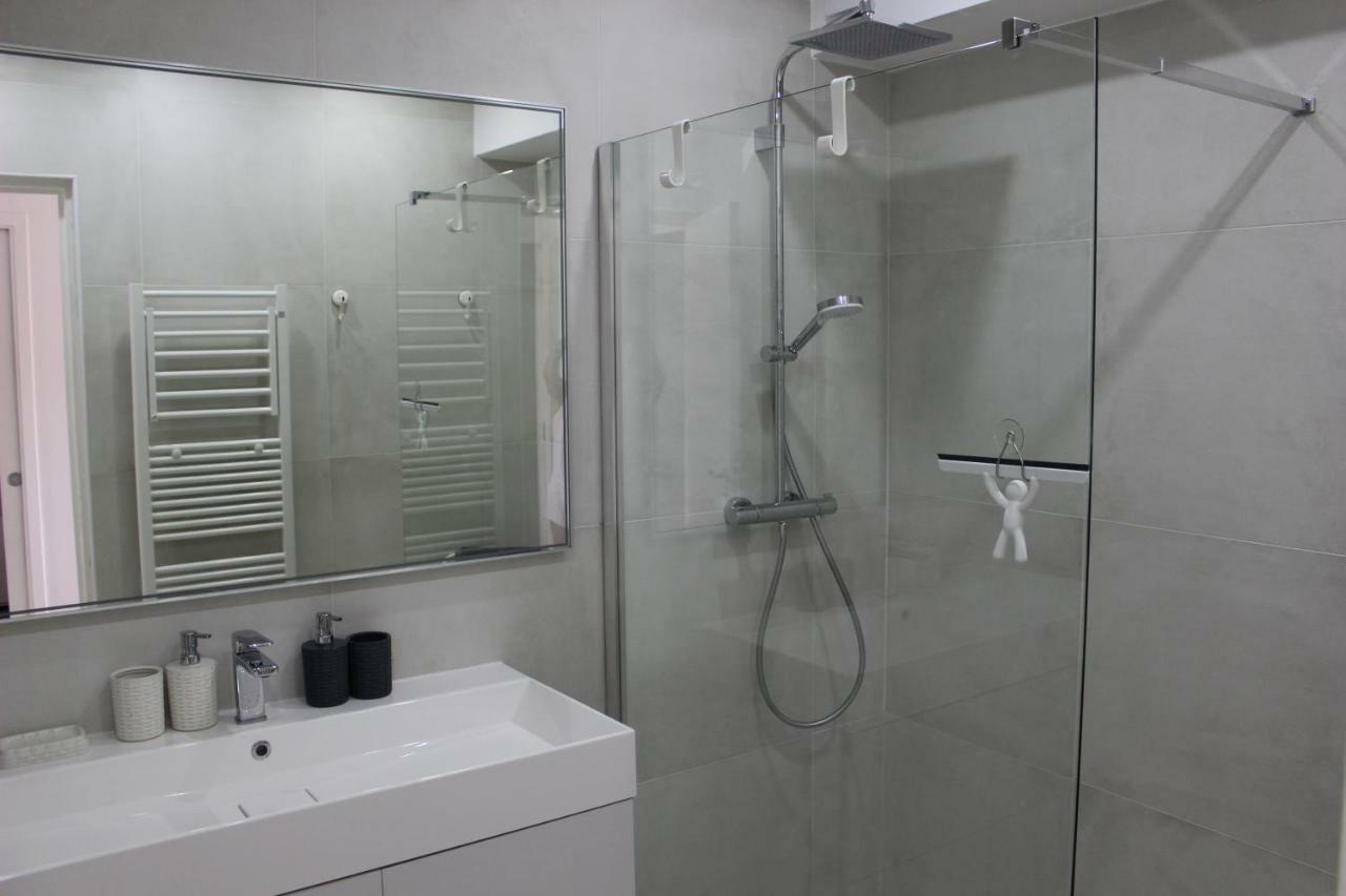 ואלאוריס Appartement 2 Chambres Vue Mer Panoramique, Proche Croisette Cannes מראה חיצוני תמונה